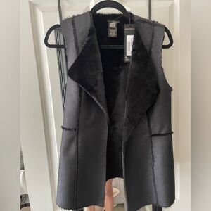 Renuar faux fur/leather vest